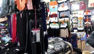 Kinh-nghiem-di-cho-Ninh-Hiep-tim-nguon-hang-quan-ao-3