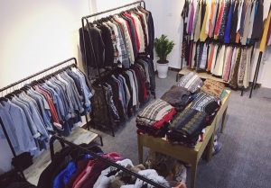 Lấy hàng quần áo giá sỉ chất lượng khi kinh doanh