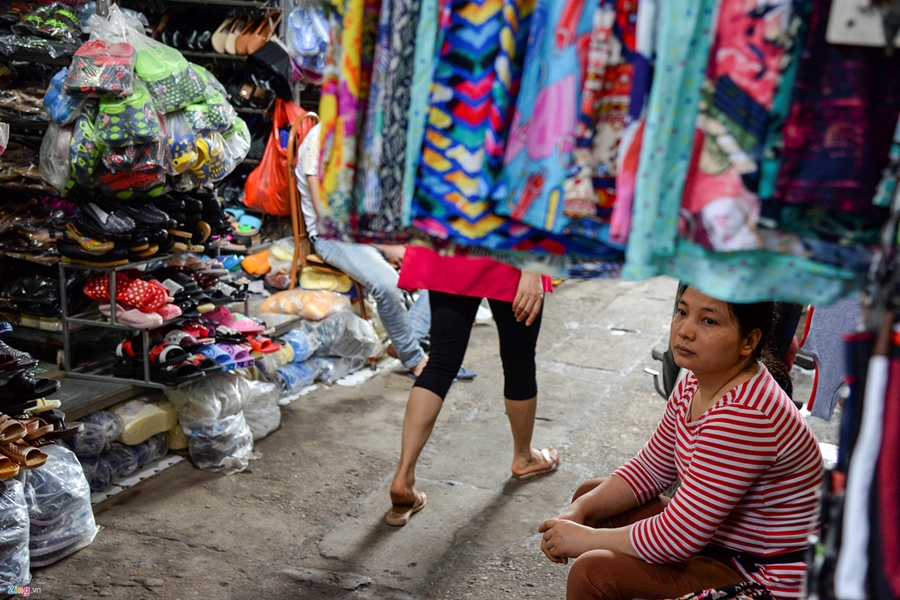 Kinh-nghiem-di-cho-An-Dong-lay-hang-gia-si-7