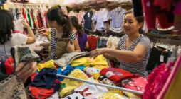 Nguồn hàng quần áo giá sỉ tại TPHCM cho dân buôn