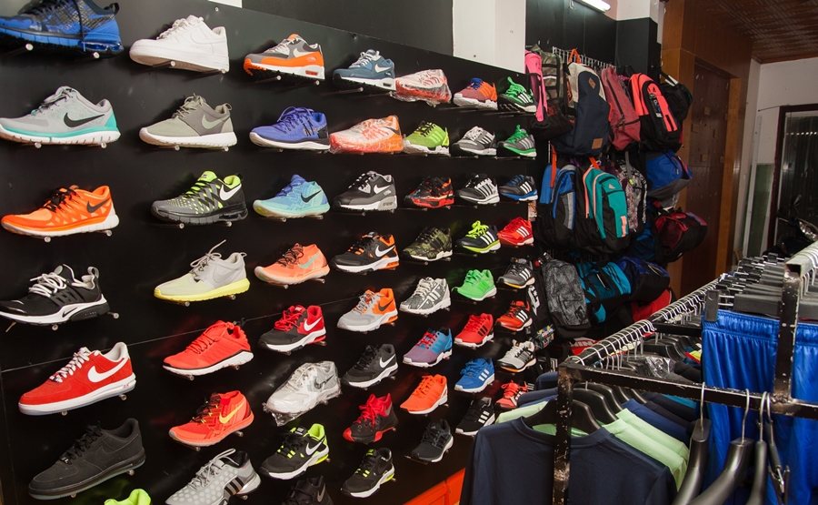 Cac-dieu-can-biet-khi-mo-cua-hang-giay-dep-7