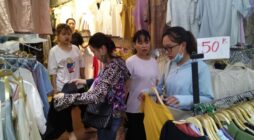 Cách lấy hàng quần áo giá rẻ hiệu quả