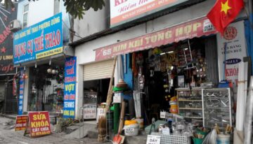 Mo-cua-hang-kim-khi-can-bao-nhieu-von-2