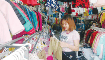 Cach-trang-tri-shop-quan-ao-tre-em-thu-hut-nhat-5