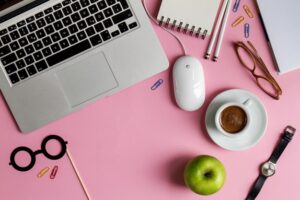 Kinh nghiệm quý giá khi kinh doanh online linh kiện máy tính - Ảnh bìa